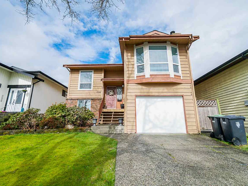2313 Wakefield Drive, Langley BC V2Y 1E7