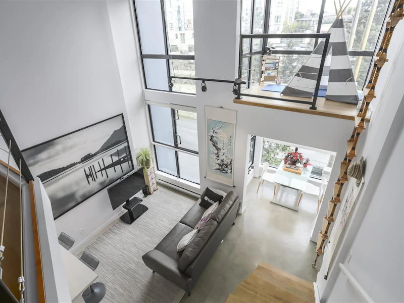 213 - 1238 Seymour Street, Vancouver BC V6B 6J3