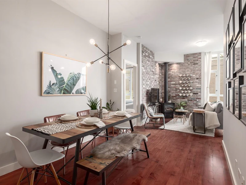 208 - 2515 Ontario Street, Vancouver BC V5T 4V4