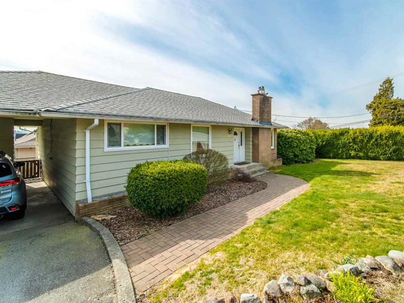 1566 Hammond Avenue, Coquitlam BC V3K 2P6