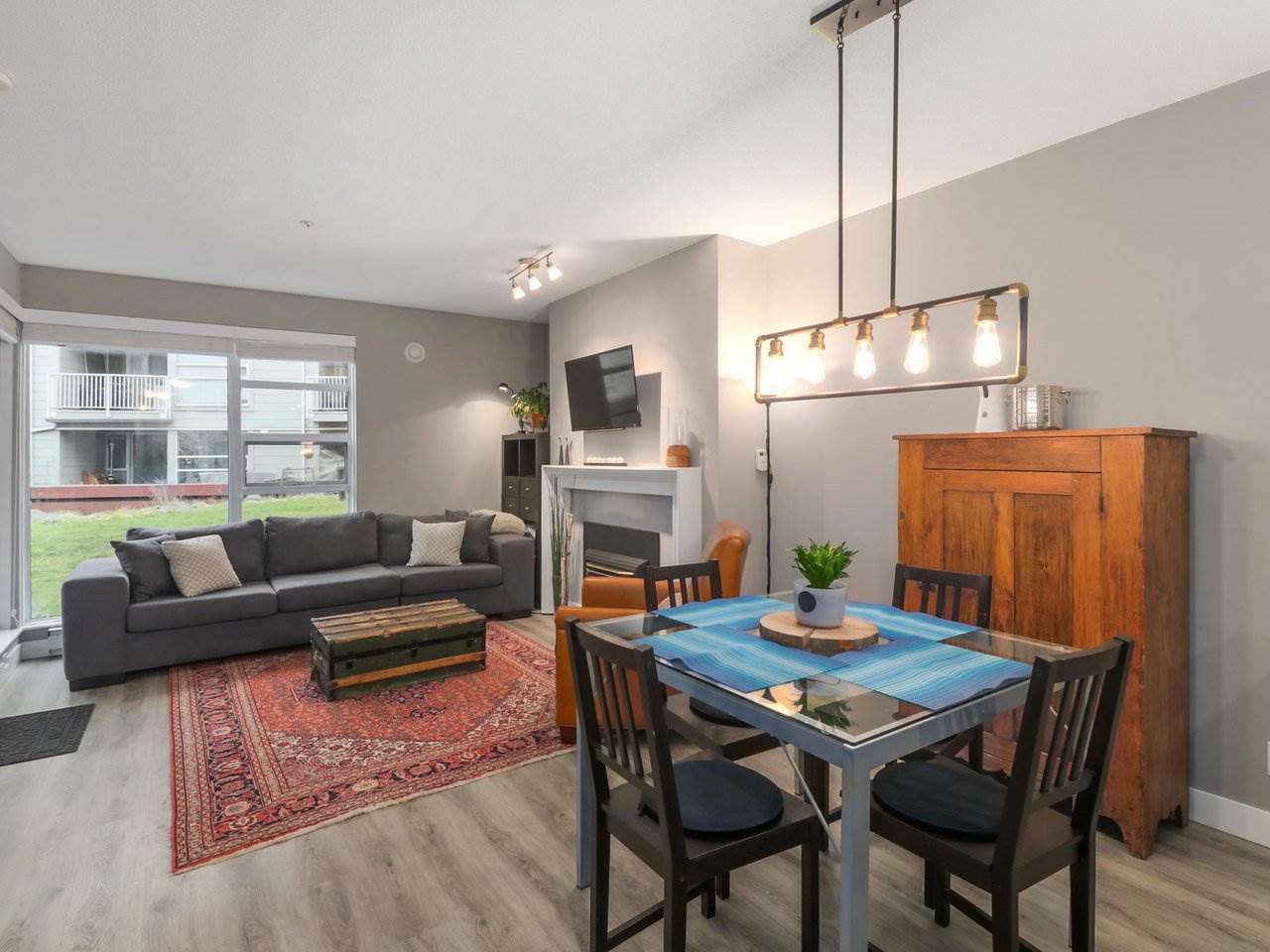 102-1880 E Kent Avenue South  