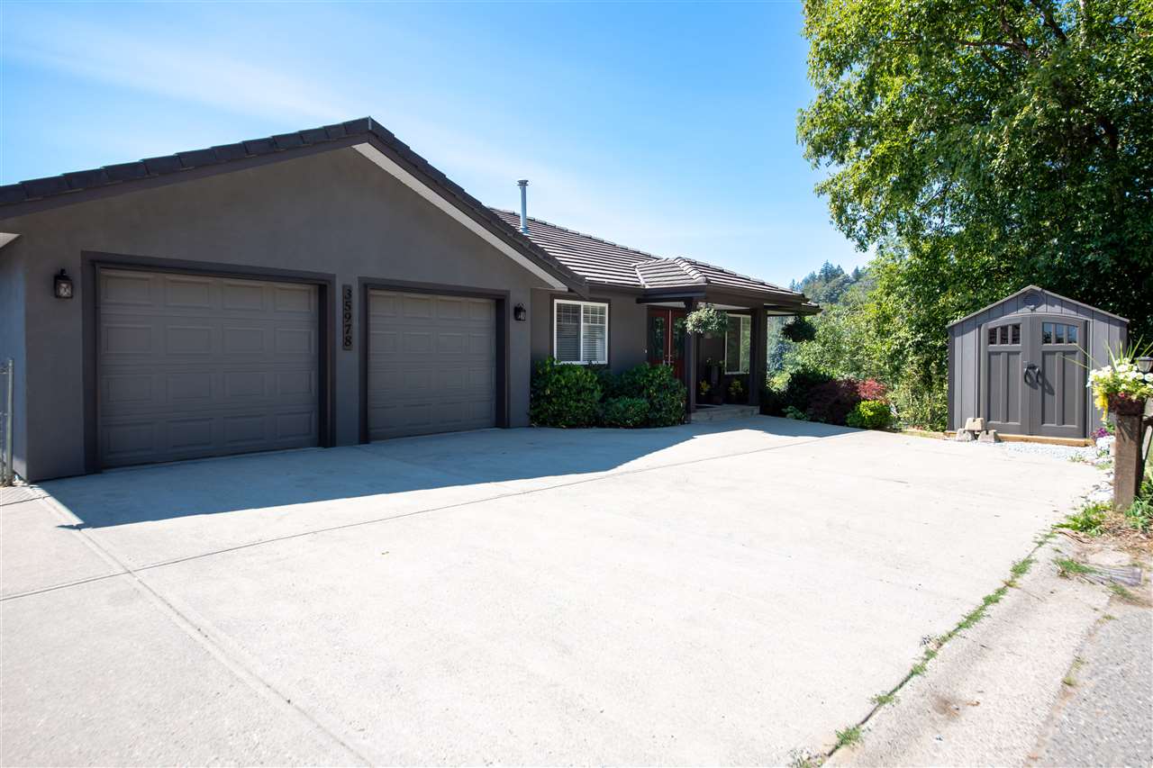 35978 Empress Ln  