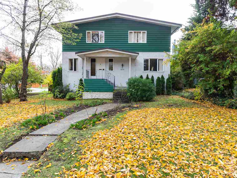 3206 W 28th Avenue, Vancouver BC V6L 1X7