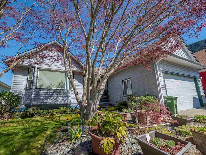 335 Chestnut Avenue, Harrison Hot Springs BC V0M 0A5