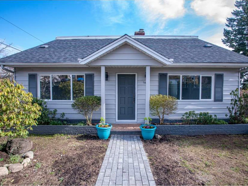 1602 Eighth Avenue, New Westminster BC V3M 2S7