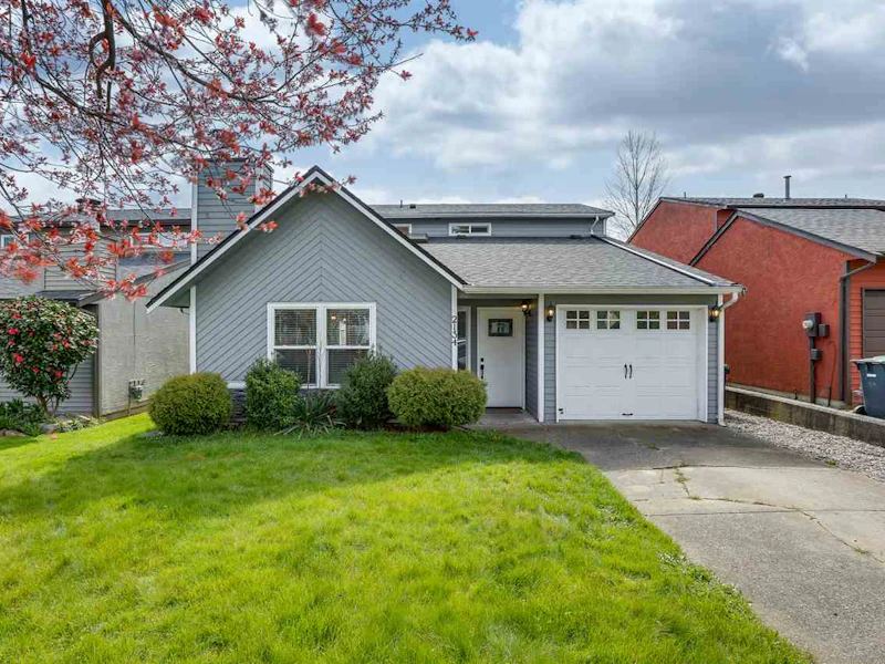 2134 Winston Court, Langley BC V2Y 1H5
