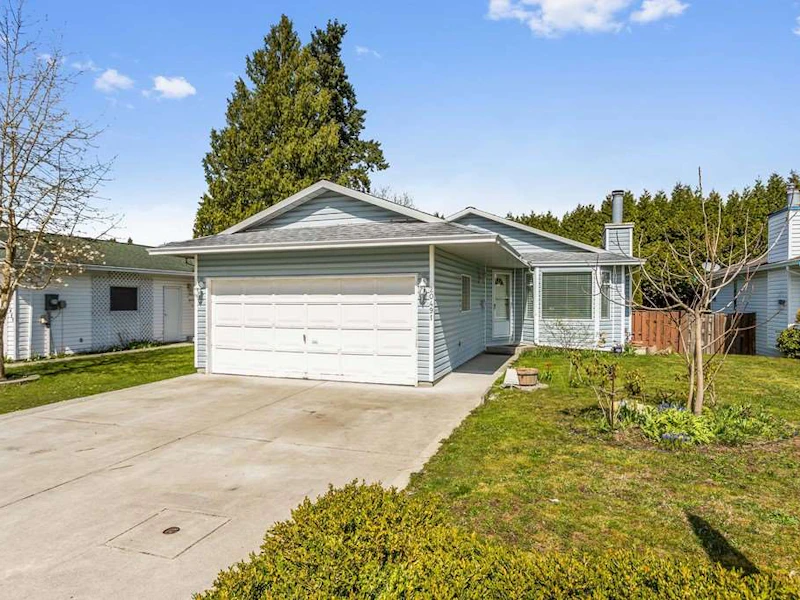 20491 118th Avenue, Maple Ridge BC V2X 2M5