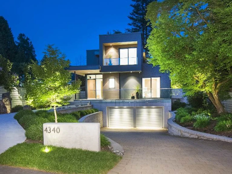 4340 Stearman Avenue, West Vancouver BC V7W 1B5