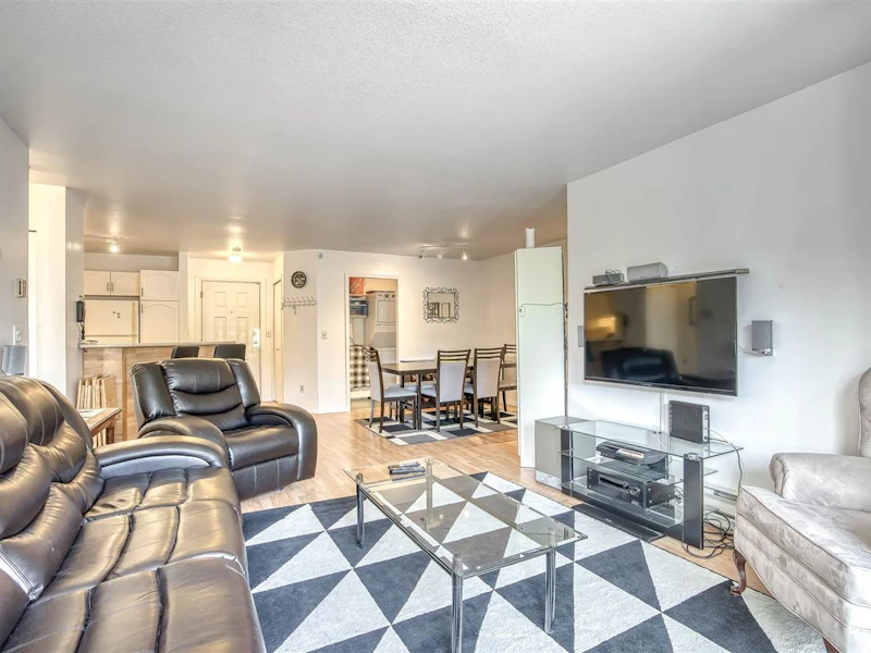 214 - 10743 139th Street, Surrey BC V3T 4L8