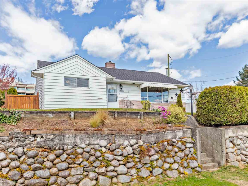 32899 10th Avenue, Mission BC V2V 2J9
