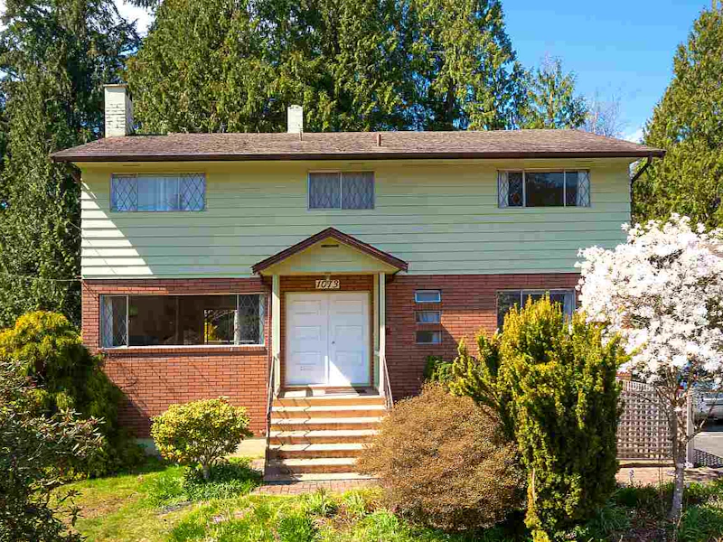 1073 Marigold Place, North Vancouver BC V7R 2E5