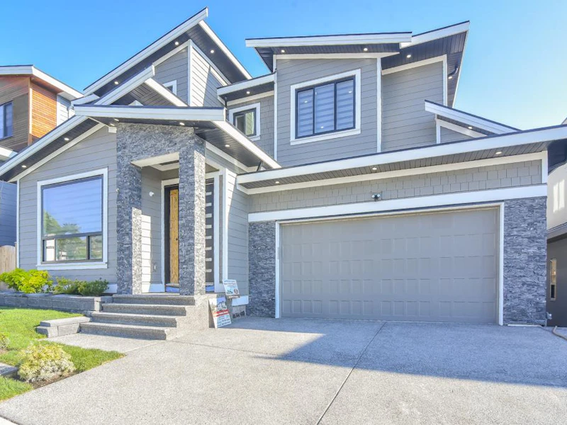15466 78th Avenue, Surrey BC