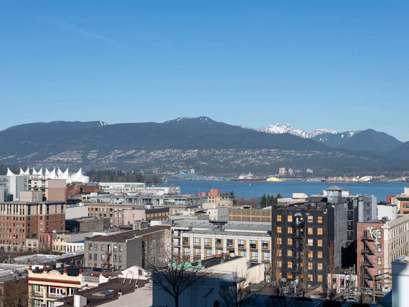 1807 - 188 Keefer Street, Vancouver BC V6A 1X4