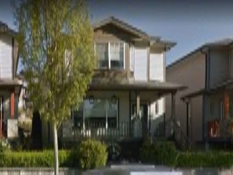 23519 Kanaka Way, Maple Ridge BC V2W 1C8