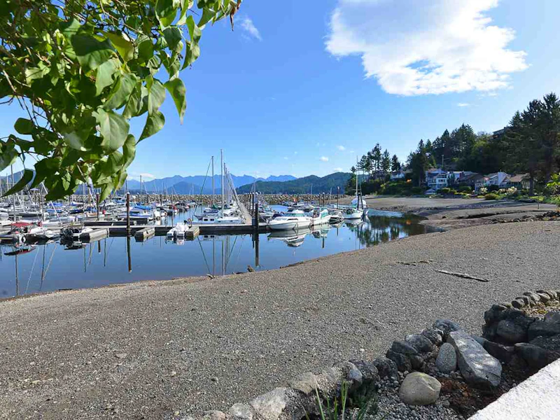 670 Bay Road, Gibsons BC