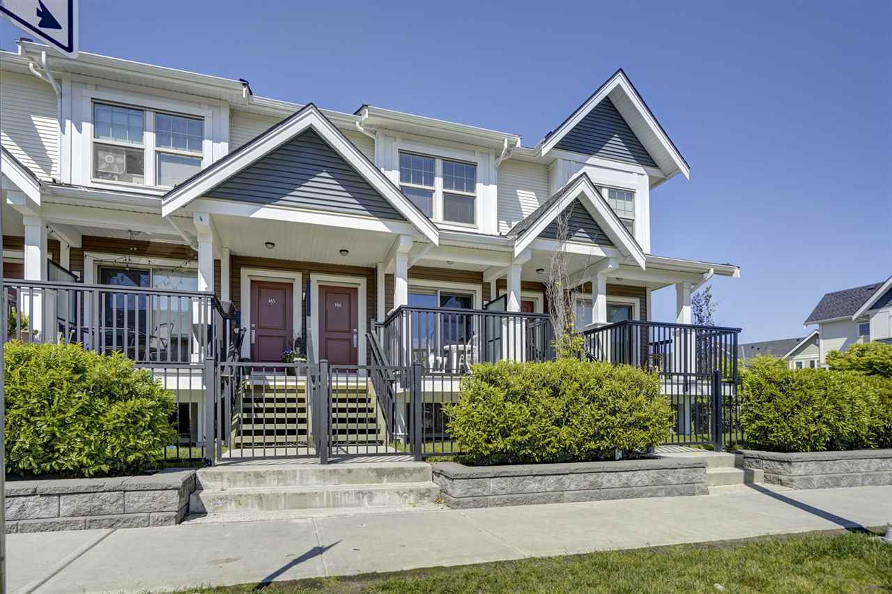 166-32633 Simon Ave  