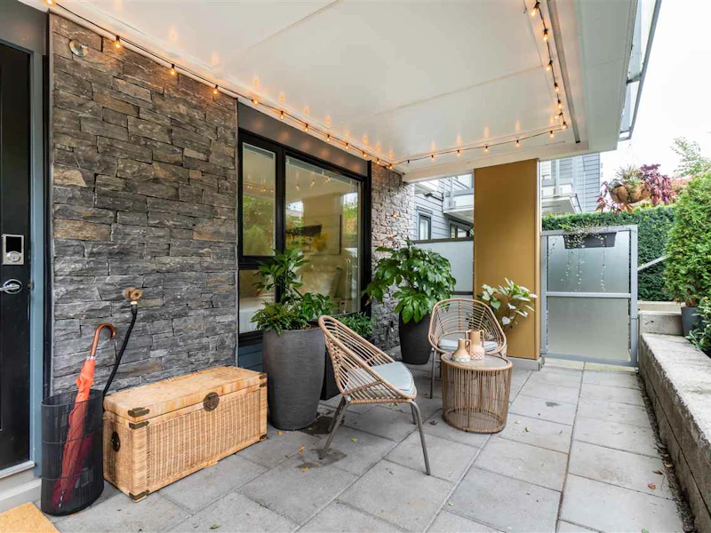 115 - 221 E 3rd Street, North Vancouver BC
