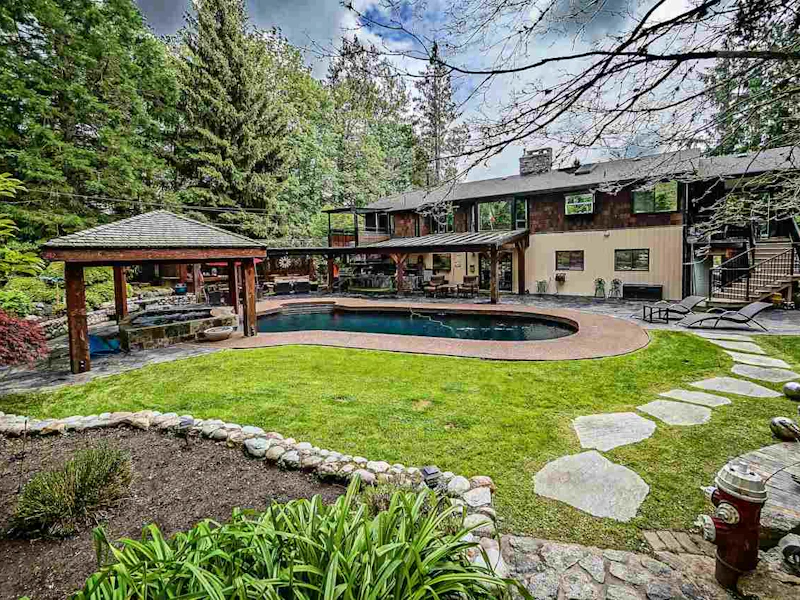 26217 Dewdney Trunk Road, Maple Ridge BC V2W 1A2