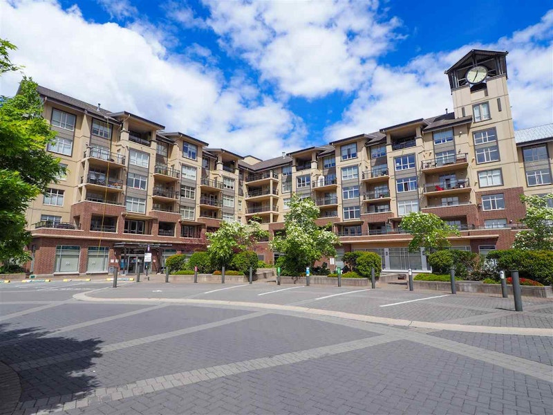 218 - 1211 Village Green Way, Squamish BC V8B 0R7