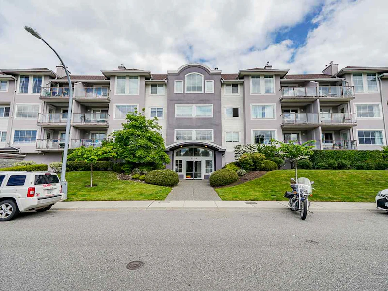 202 - 33599 2nd Avenue, Mission BC V2V 6J3