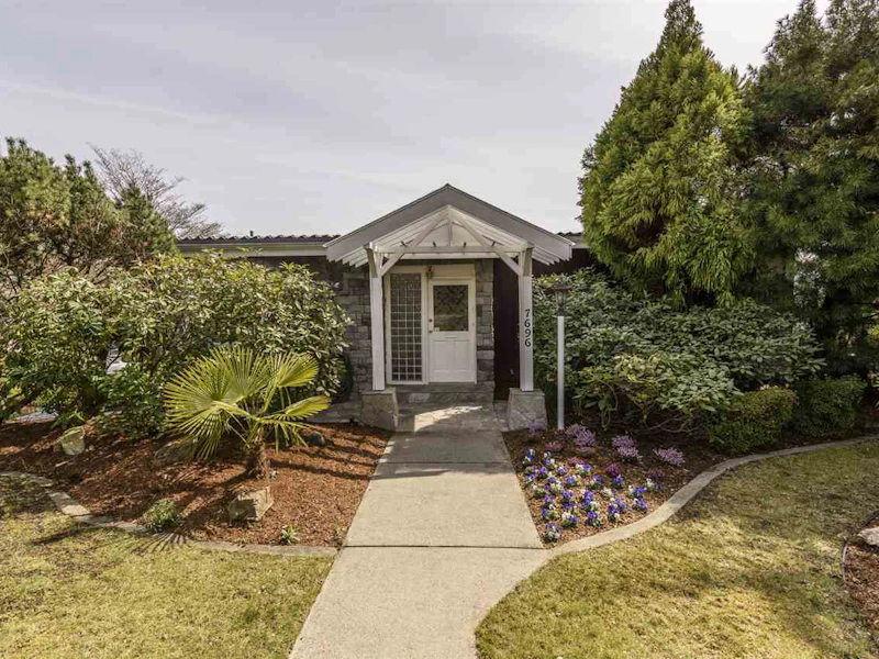 7696 Elliott Street, Vancouver BC V5S 2N9