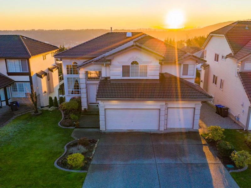 202 Aspenwood Drive, Port Moody BC V3H 5A7