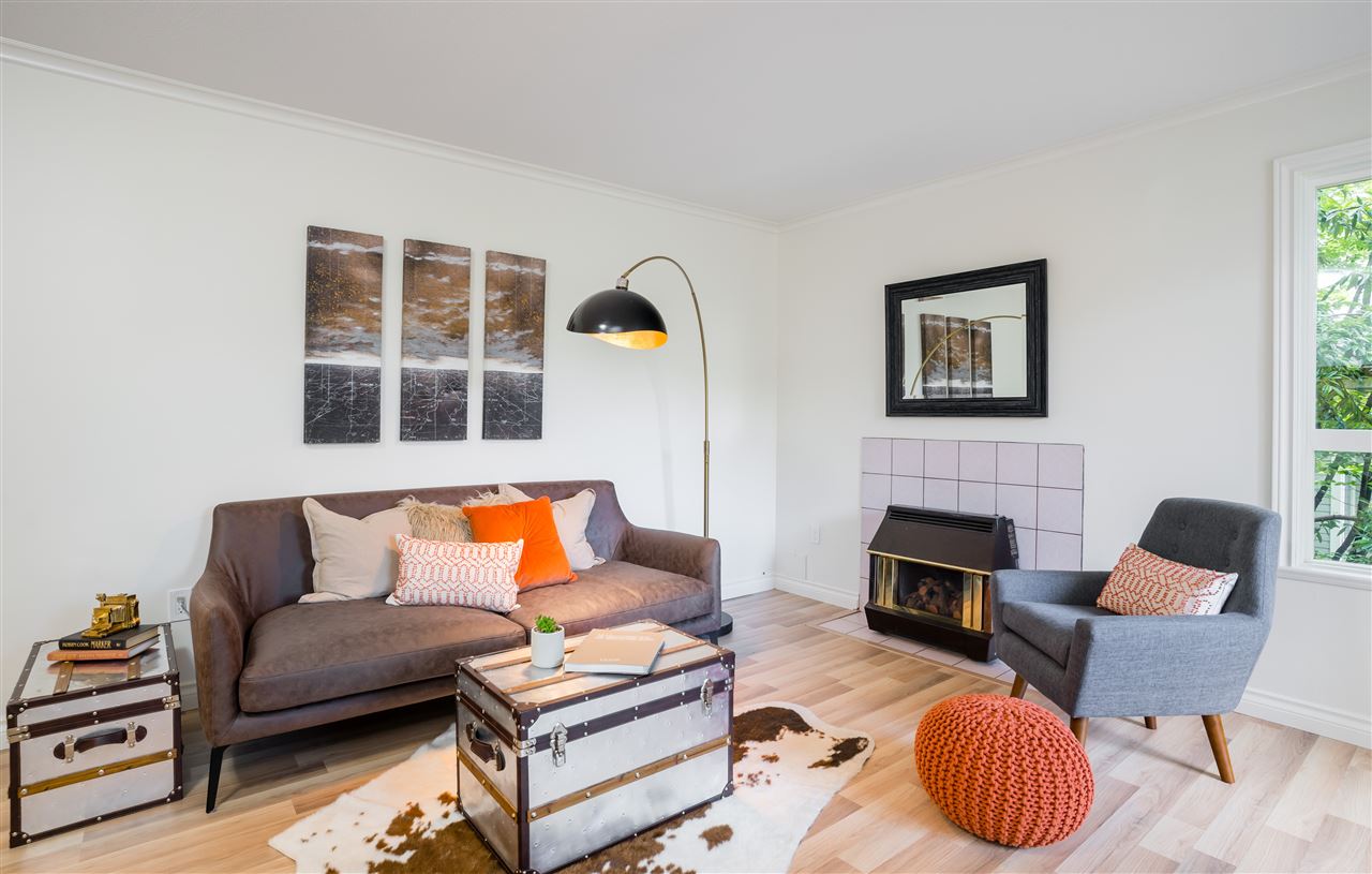 207-1641 Woodland Dr  