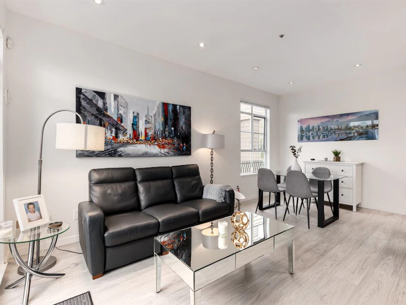 306 - 680 W 7th Avenue, Vancouver BC V5Z 1B5
