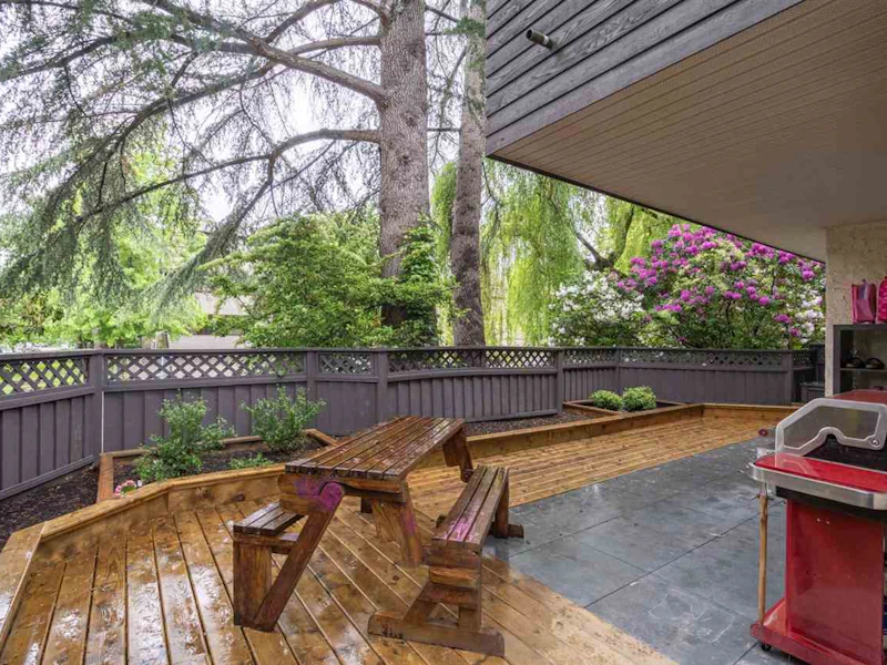 104 - 1420 E 8th Avenue, Vancouver BC V5N 1T4