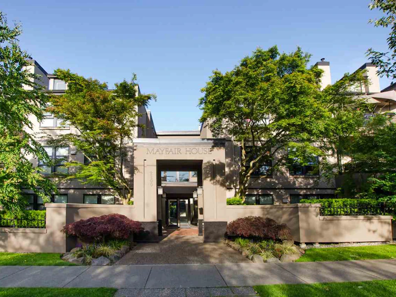 105 - 2200 Highbury Street, Vancouver BC V6R 4N8