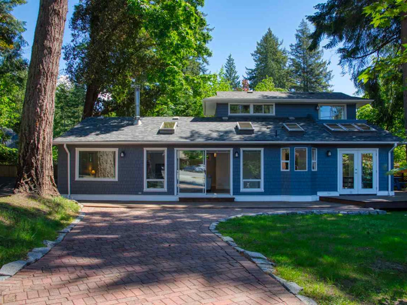 1054 Roberts Creek Road, Roberts Creek BC