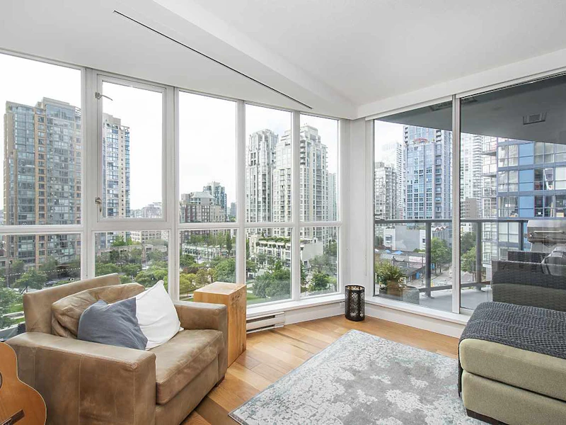 706 - 1155 Seymour Street, Vancouver BC V6B 1K2