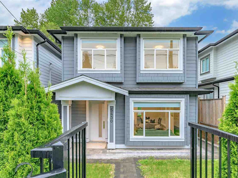 5430 Canada Way, Burnaby BC