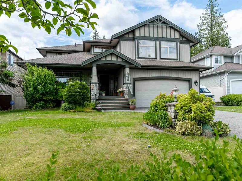 22737 Holyrood Avenue, Maple Ridge BC V2X 6E7