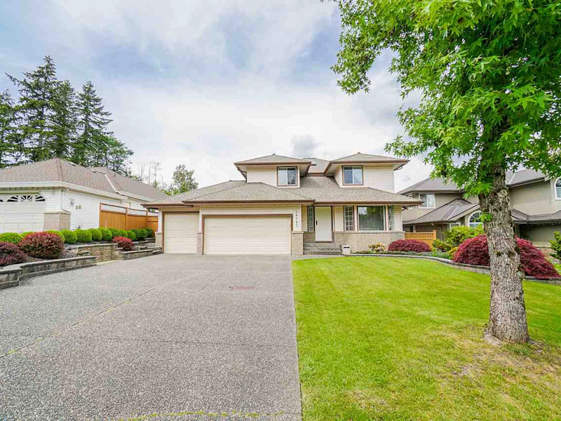 16167 86b Avenue, Surrey BC V4N 1B1