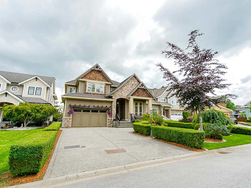 16782 Beechwood Court, Surrey BC V4N 1V8