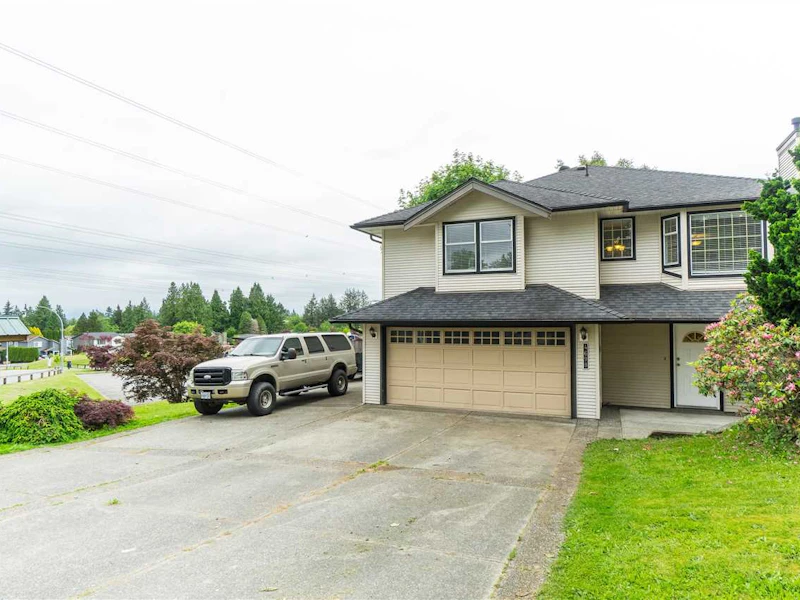 4698 198c Street, Langley BC V3A 5Z8