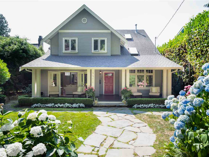 1578 Gordon Avenue, West Vancouver BC V7V 1T9