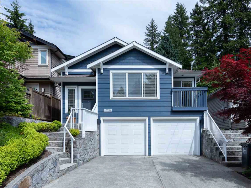 3964 Hoskins Road, North Vancouver BC V7K 2P2