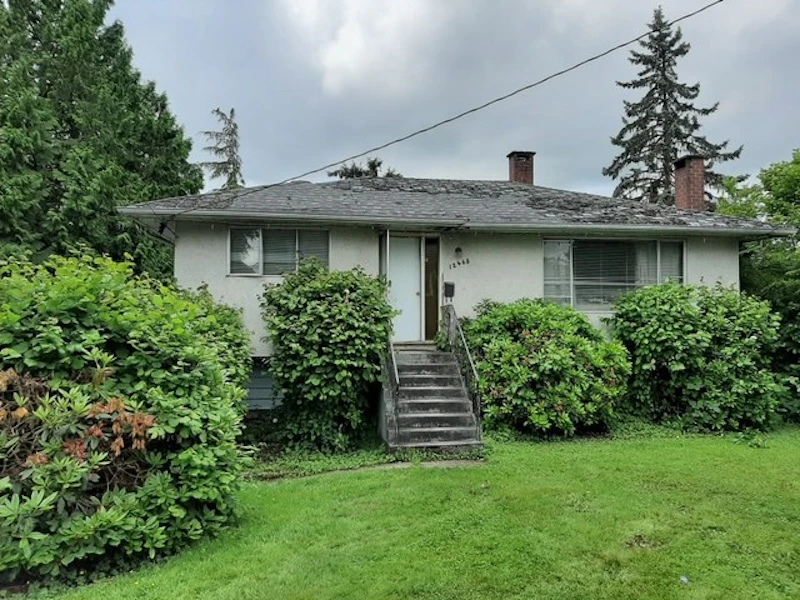 12465 208th Street, Maple Ridge BC V2X 4X1