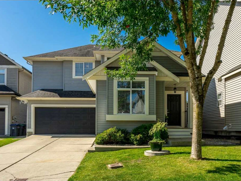 16642 59a Avenue, Surrey BC V3S 4N9