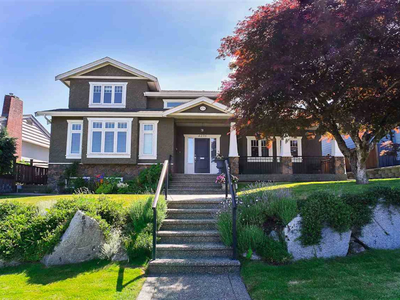 4236 Castlewood Crescent, Burnaby BC V5G 2M2