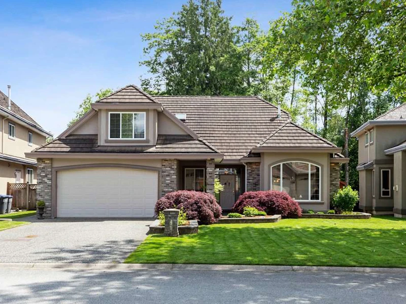 7990 Blackhawk Place, Surrey BC V3W 0N5