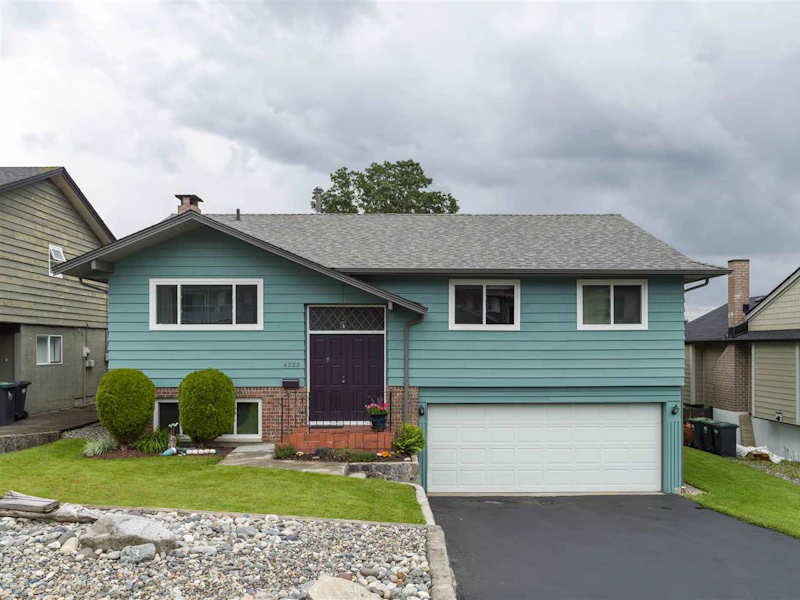 4229 Glenhaven Crescent, North Vancouver BC V7G 1B8
