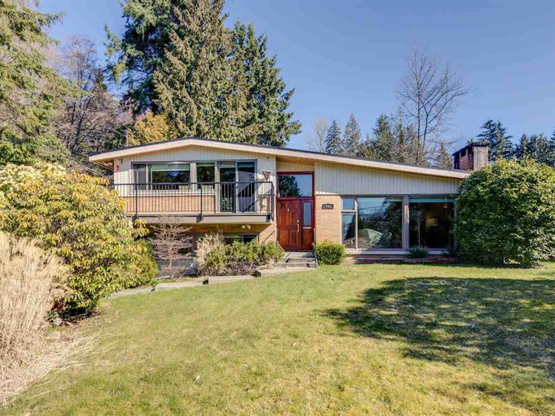 468 Evergreen Place, North Vancouver BC V7N 2Z2