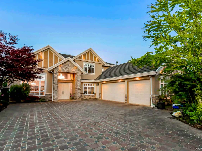 8128 Cathay Road, Richmond BC V7C 3C6