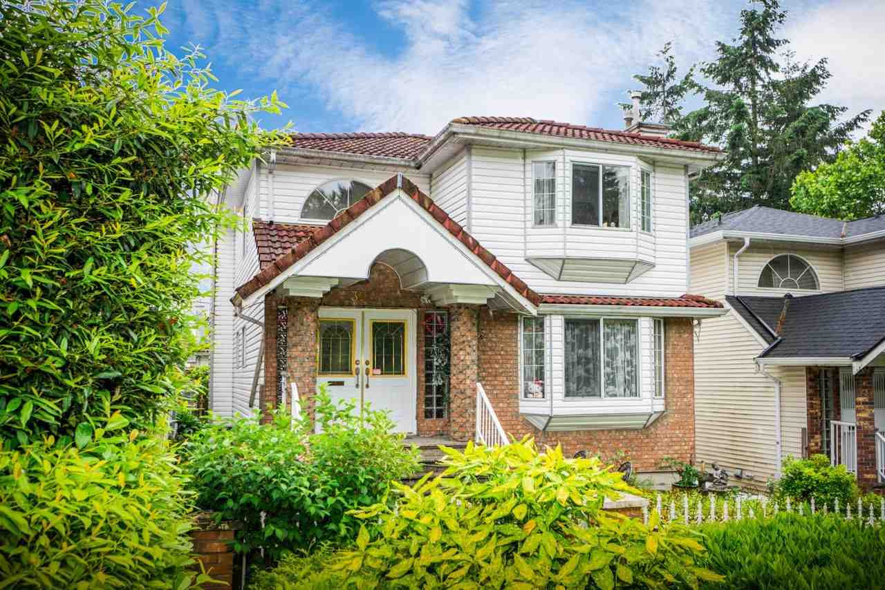 3528 Moscrop Street, Vancouver, BC, V5R 5N8