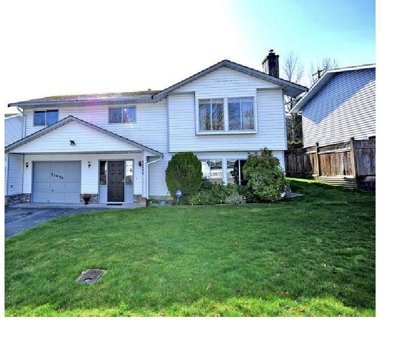 32990 Malahat Pl  