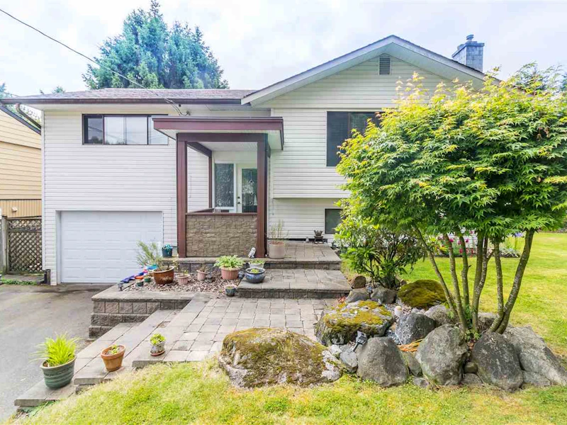 15854 Vine Avenue, Surrey BC V4B 2T6