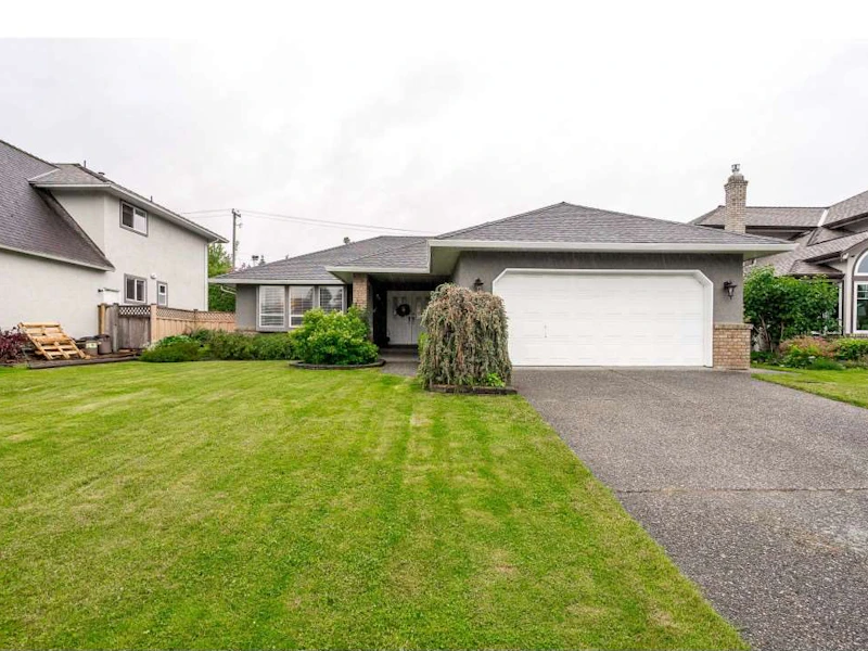 4861 208a Street, Langley BC V3A 5X9